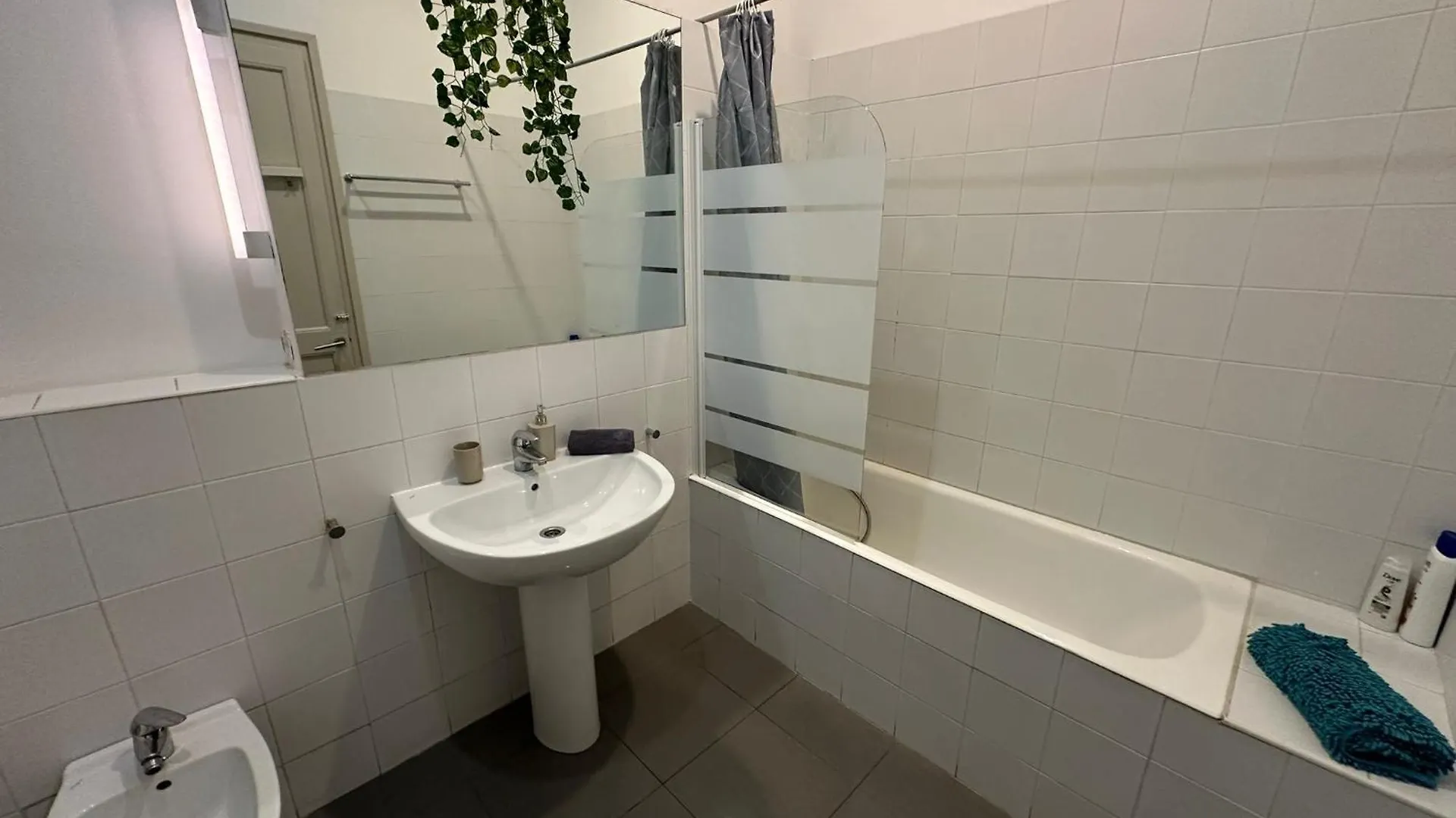 לינה וארוחת בוקר ברצלונה Rooms Rumila