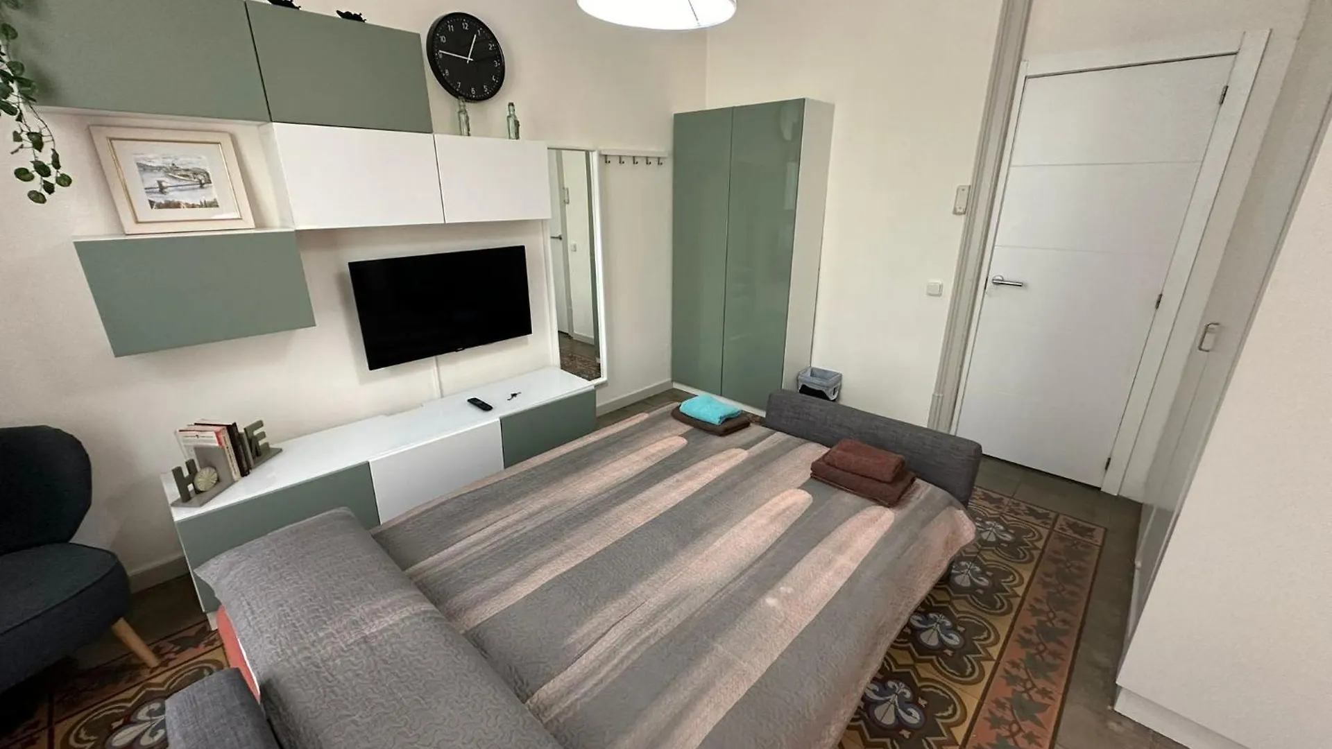 לינה וארוחת בוקר ברצלונה Rooms Rumila ספרד